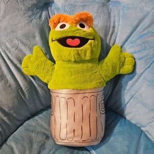 Sesame Street Oscar the Grouch Plush Toy in Trash‎ Can Stuffed Animal